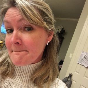 Meet your Posher, Anne-marie